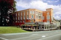 Hotel Grand  Monopole