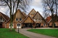 Hotel Eden  De Broeierd
