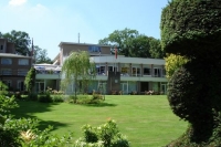  Golden Tulip Val Monte